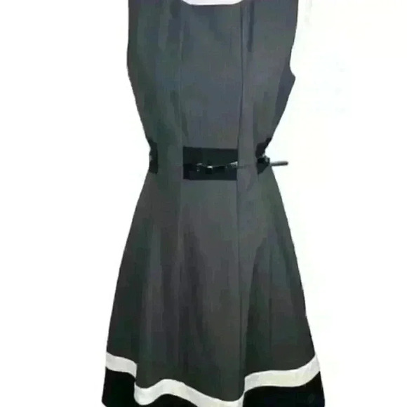 🔥🖤🩶🤍Colorblock Fit & Flare - Picture 7 of 10